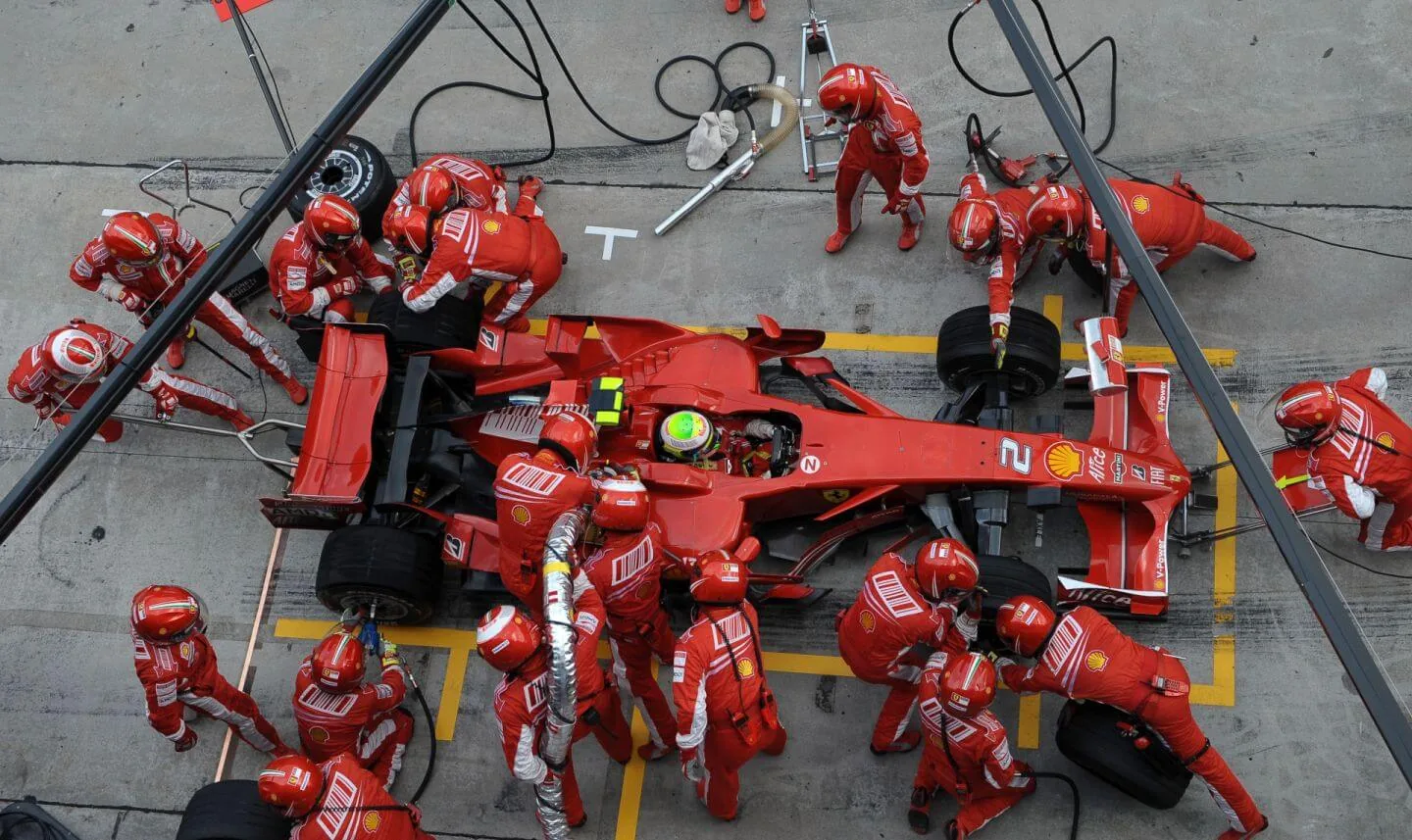 The art of the pit stop and the impact of seconds in the pits on the fate of the title